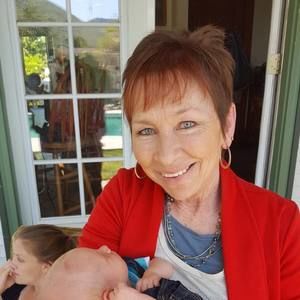 Meet your Posher, Denise